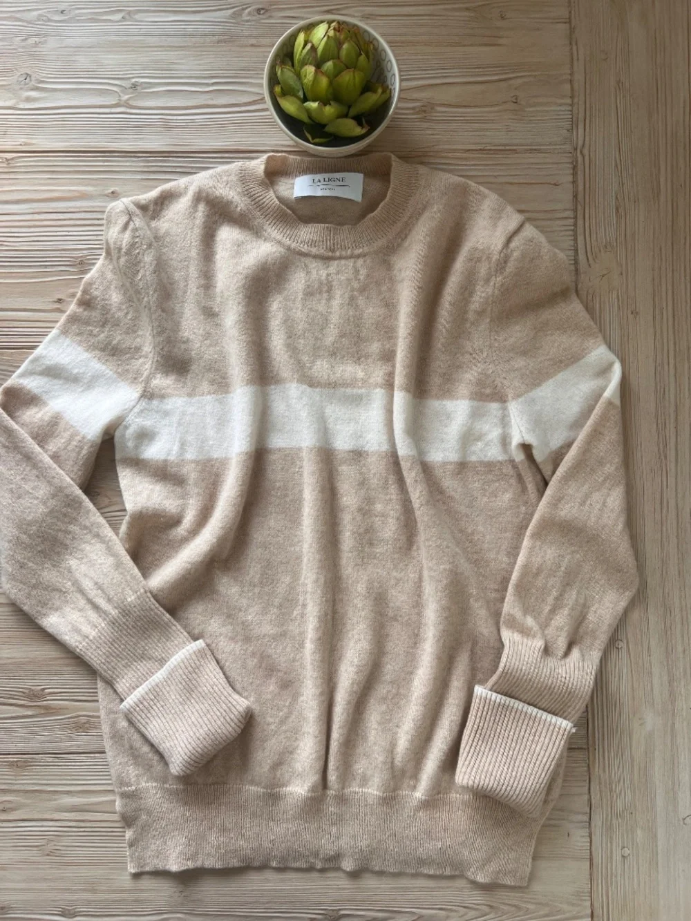 La Ligne Cashmere Sweater Beige Cream Stripe Crewneck Size M Soft Minimalist Coa - Picture 2 of 5